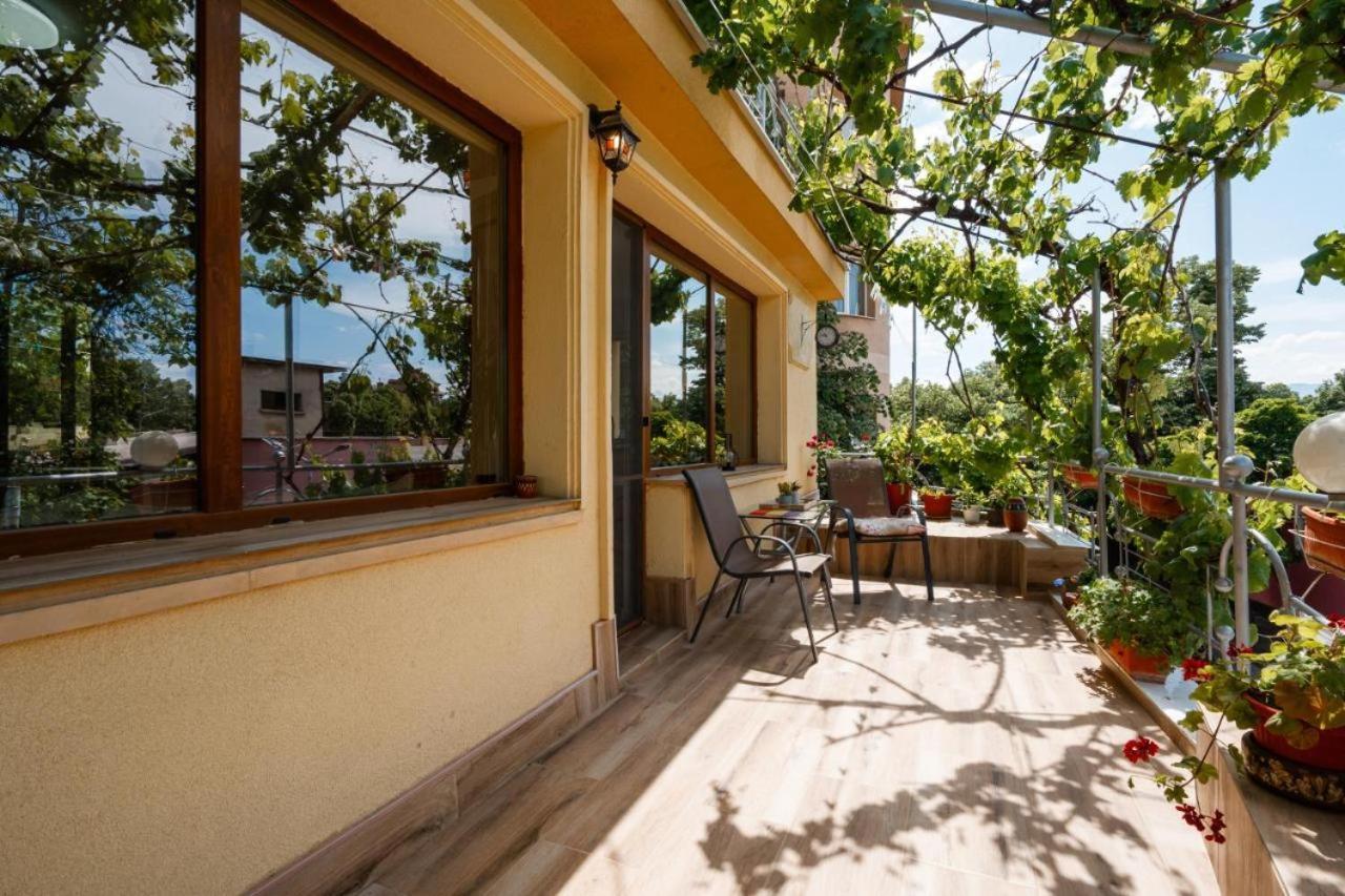 Cozy Apartment Green Terrace, Mrenicov พลอฟดิฟ ภายนอก รูปภาพ